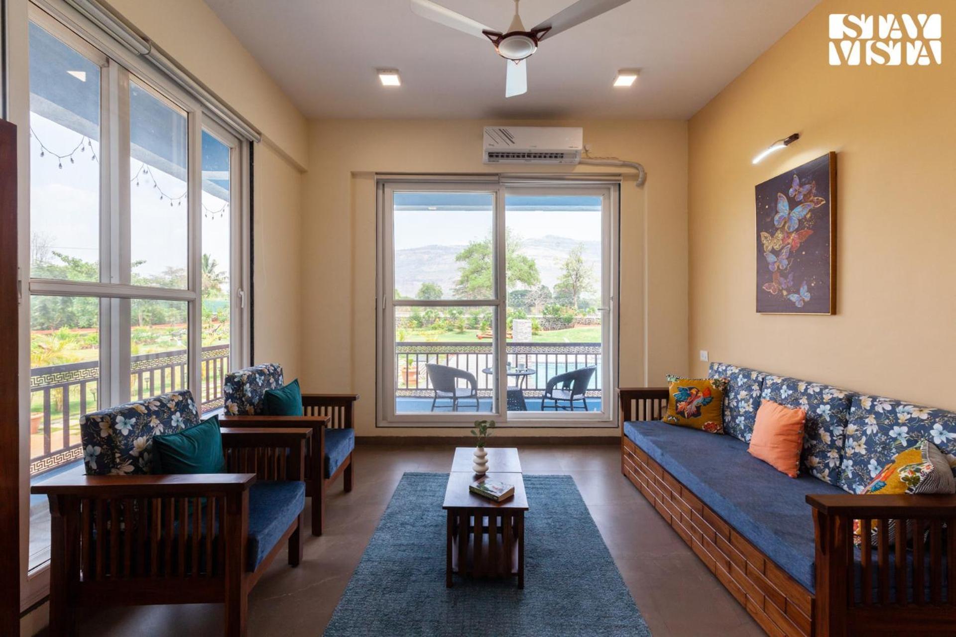 Stayvista'S Hillside Meadows - Mountainside Retreat With Farm View, Pool & Deck, Lawn & Gazebo Chinchavli Exterior foto
